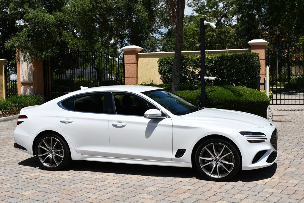 Used 2023 Genesis G70 3.3T RWD image 8