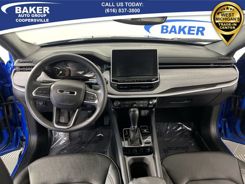 Used 2024 Jeep Compass Latitude image 20