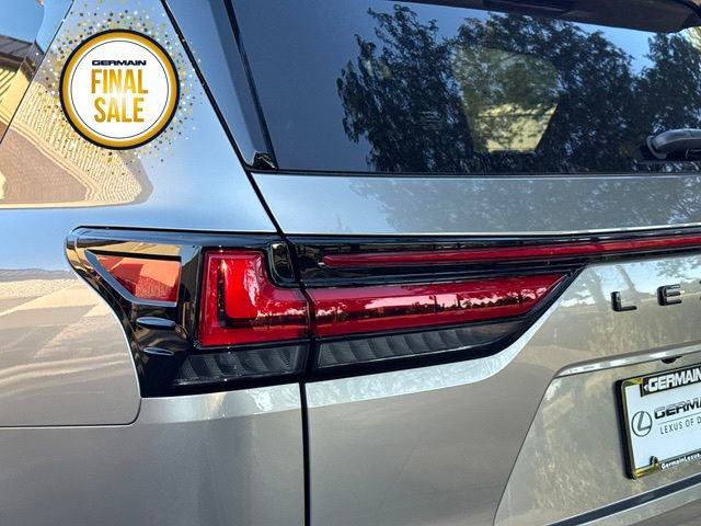 New 2025 Lexus LX 700h Luxury image 11