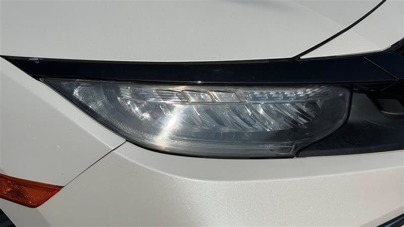 Used 2020 Honda Civic Touring image 11