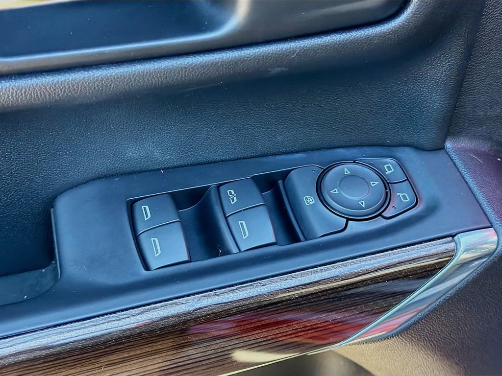 Used 2021 Chevrolet Silverado 1500 LT Trail Boss w/ Bed Protection Package image 25