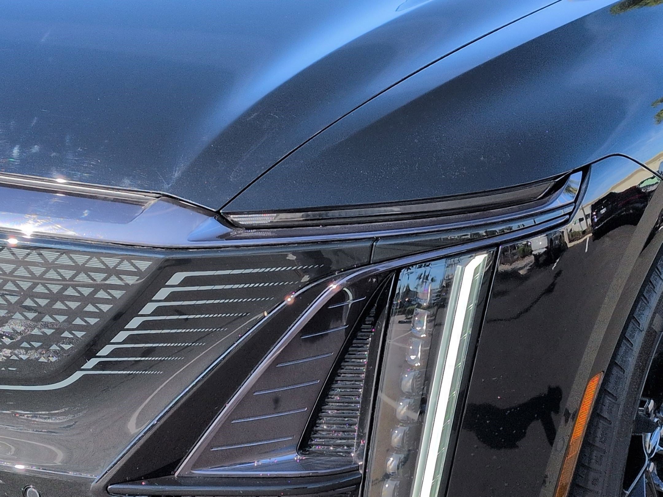 Used 2025 Cadillac Lyriq Sport image 6