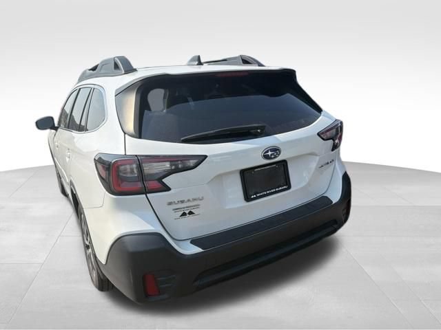 Used 2022 Subaru Outback Premium AWD/4WD image 11