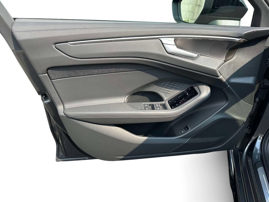 New 2026 Audi A6 Premium Plus AWD/4WD image 14