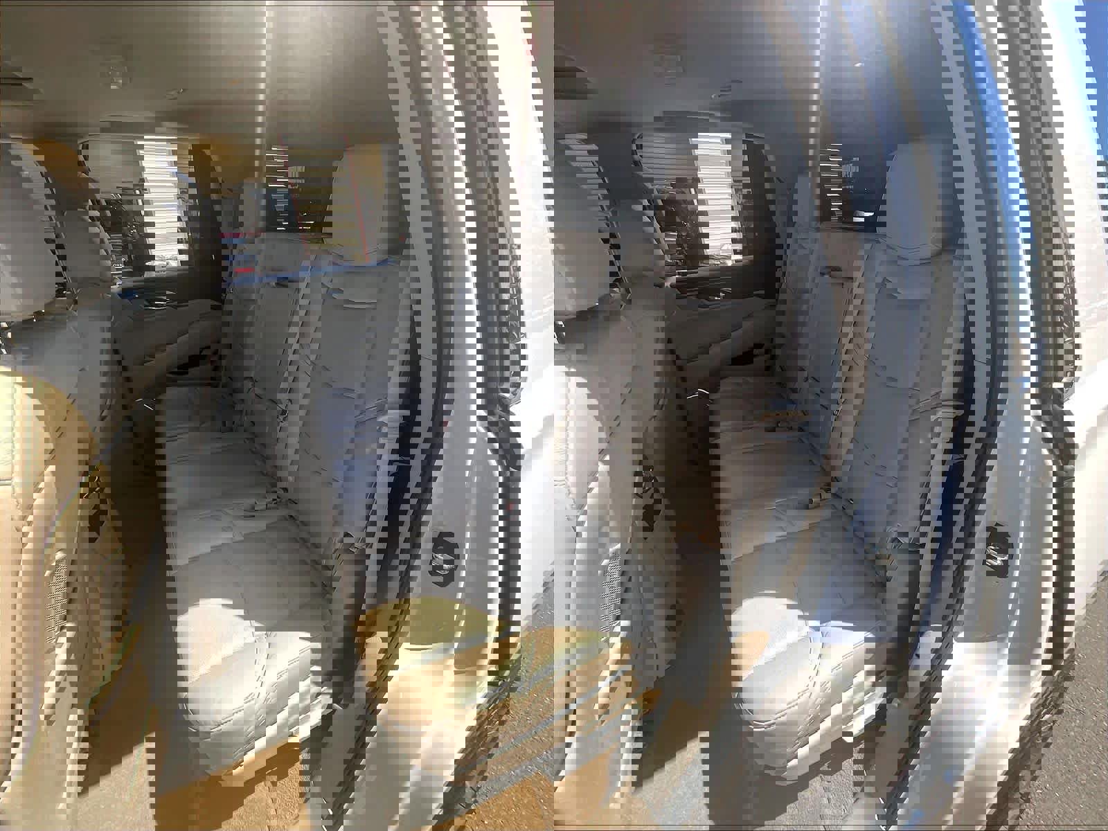 Used 2019 Cadillac Escalade Luxury AWD/4WD image 26