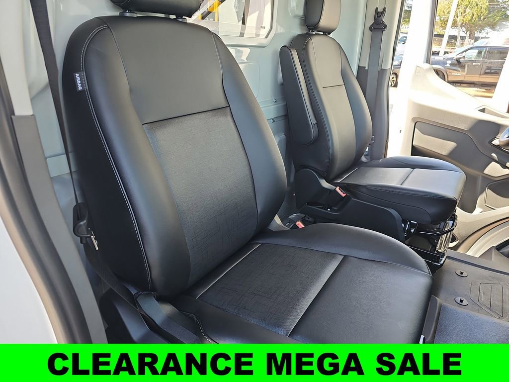 New 2025 Ford Transit 250 Low Roof image 10