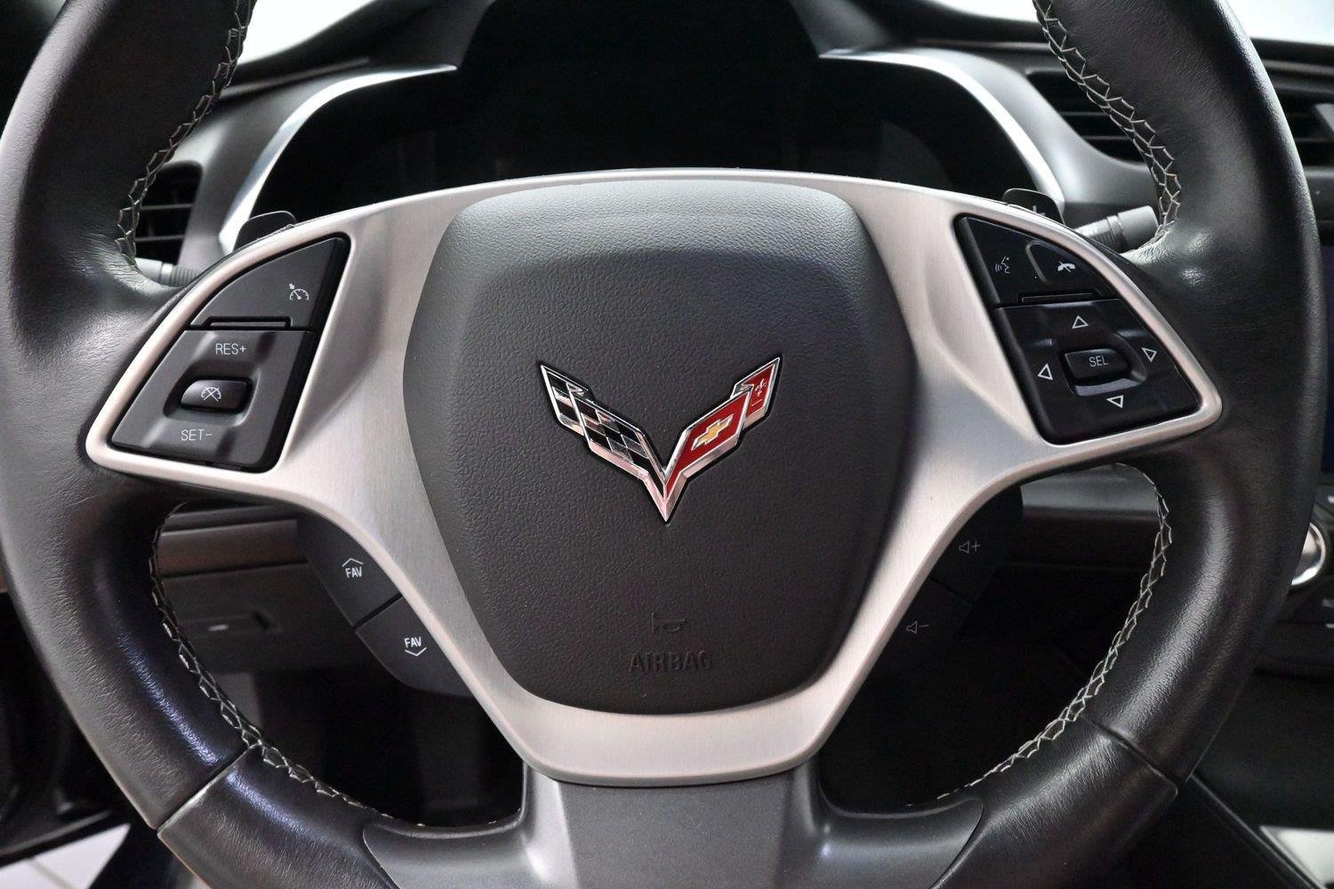 Used 2019 Chevrolet Corvette Stingray Coupe w/ Carbon Flash Badge Package RWD image 16