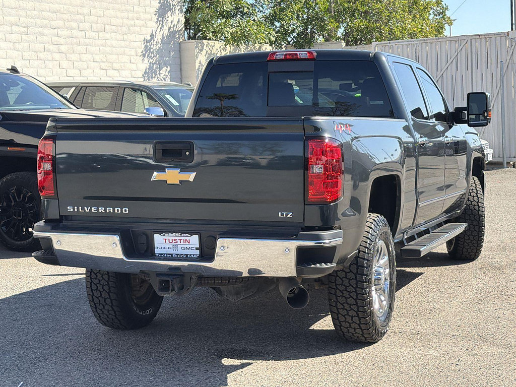 Used 2019 Chevrolet Silverado 2500 LTZ w/ Duramax Plus Package AWD/4WD image 5