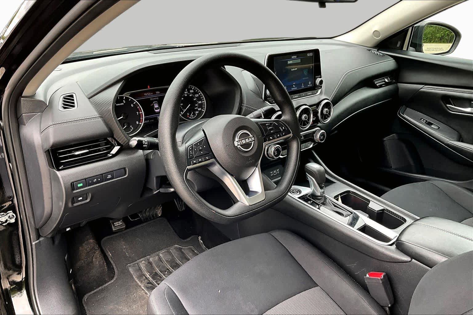 Used 2024 Nissan Sentra SV FWD image 18
