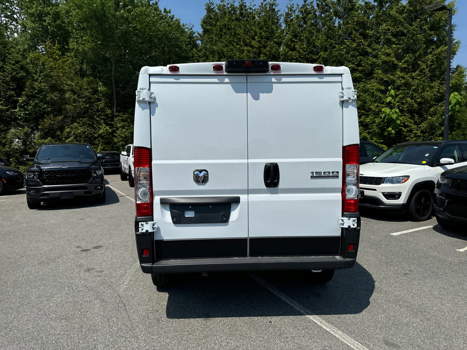New 2024 RAM ProMaster 1500 w/ Quick Order Package 22H SLT+ image 5