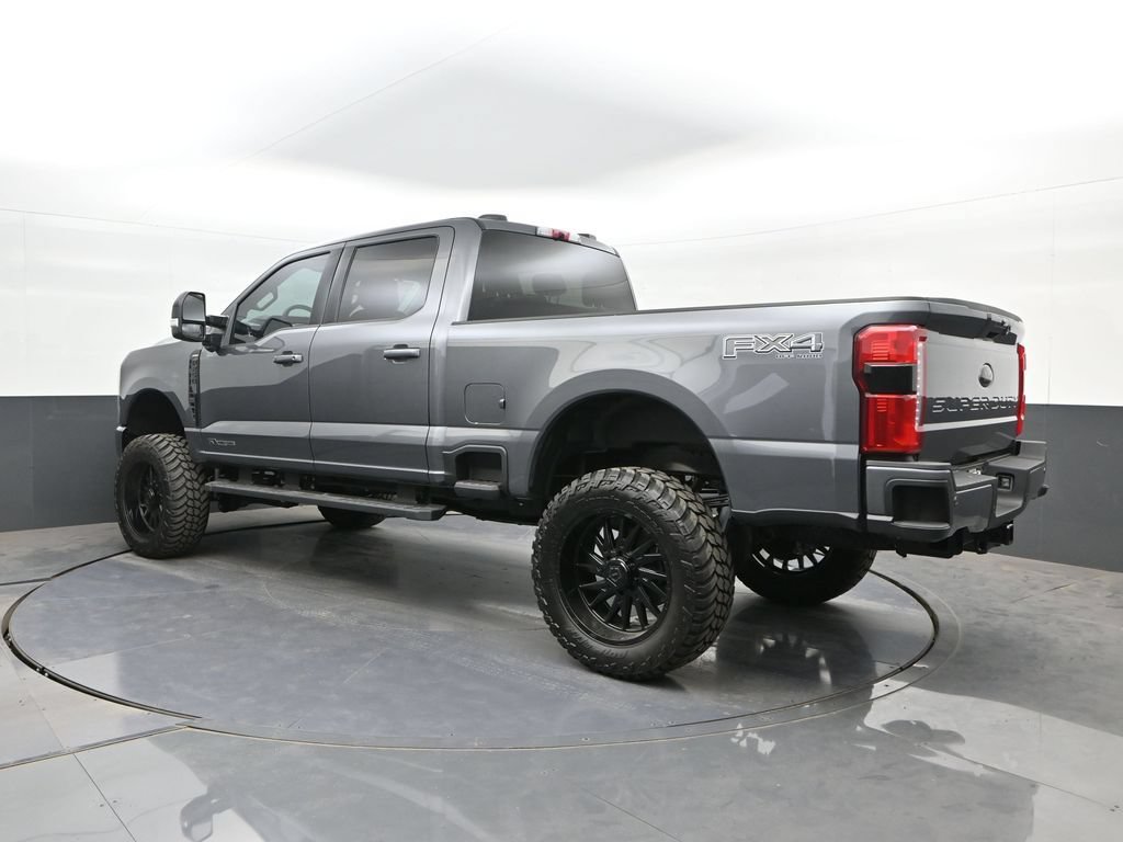 New 2026 Ford F250 Lariat w/ Black Appearance Package AWD/4WD image 5