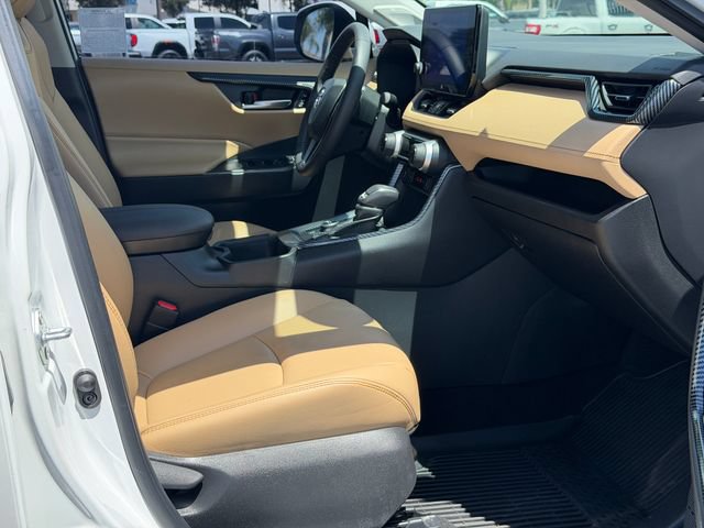 Used 2023 Toyota RAV4 XLE Premium AWD/4WD image 21