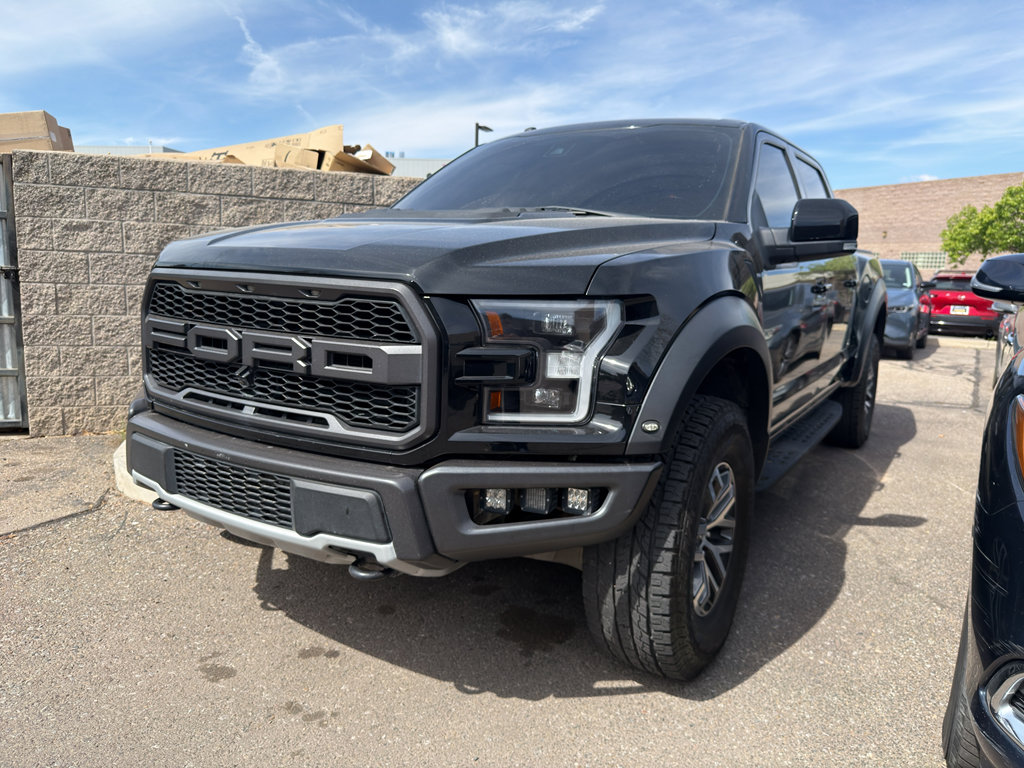 Used 2017 Ford F150 Raptor w/ Equipment Group 802A Luxury AWD/4WD image 1