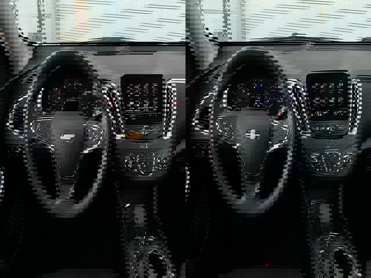 Used 2024 Chevrolet Malibu LT image 14