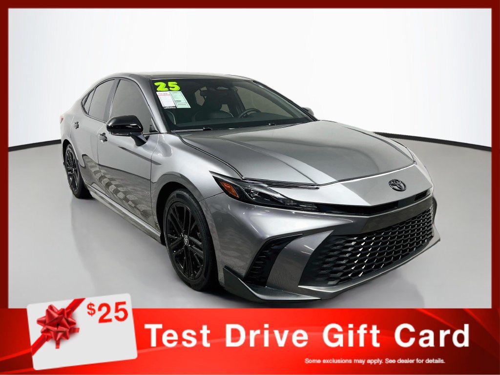 Used 2025 Toyota Camry SE