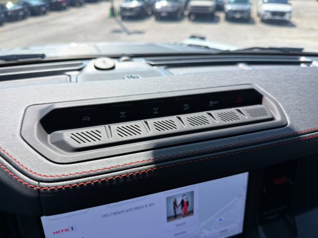 Used 2025 Ford Bronco Raptor AWD/4WD image 35