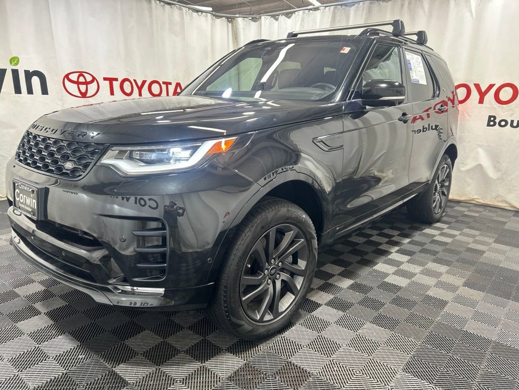 Used 2022 Land Rover Discovery HSE R-Dynamic AWD/4WD image 3