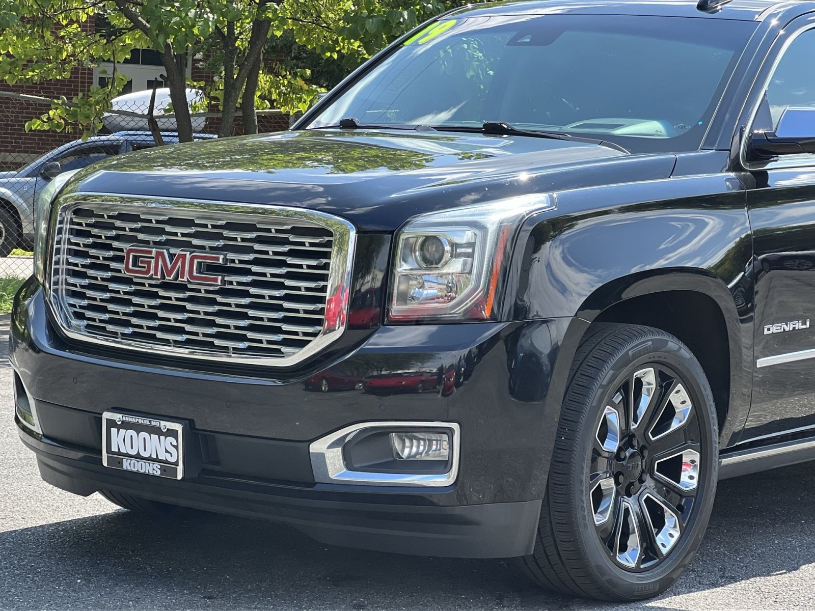 Used 2019 GMC Yukon Denali w/ Denali Ultimate Package AWD/4WD image 29
