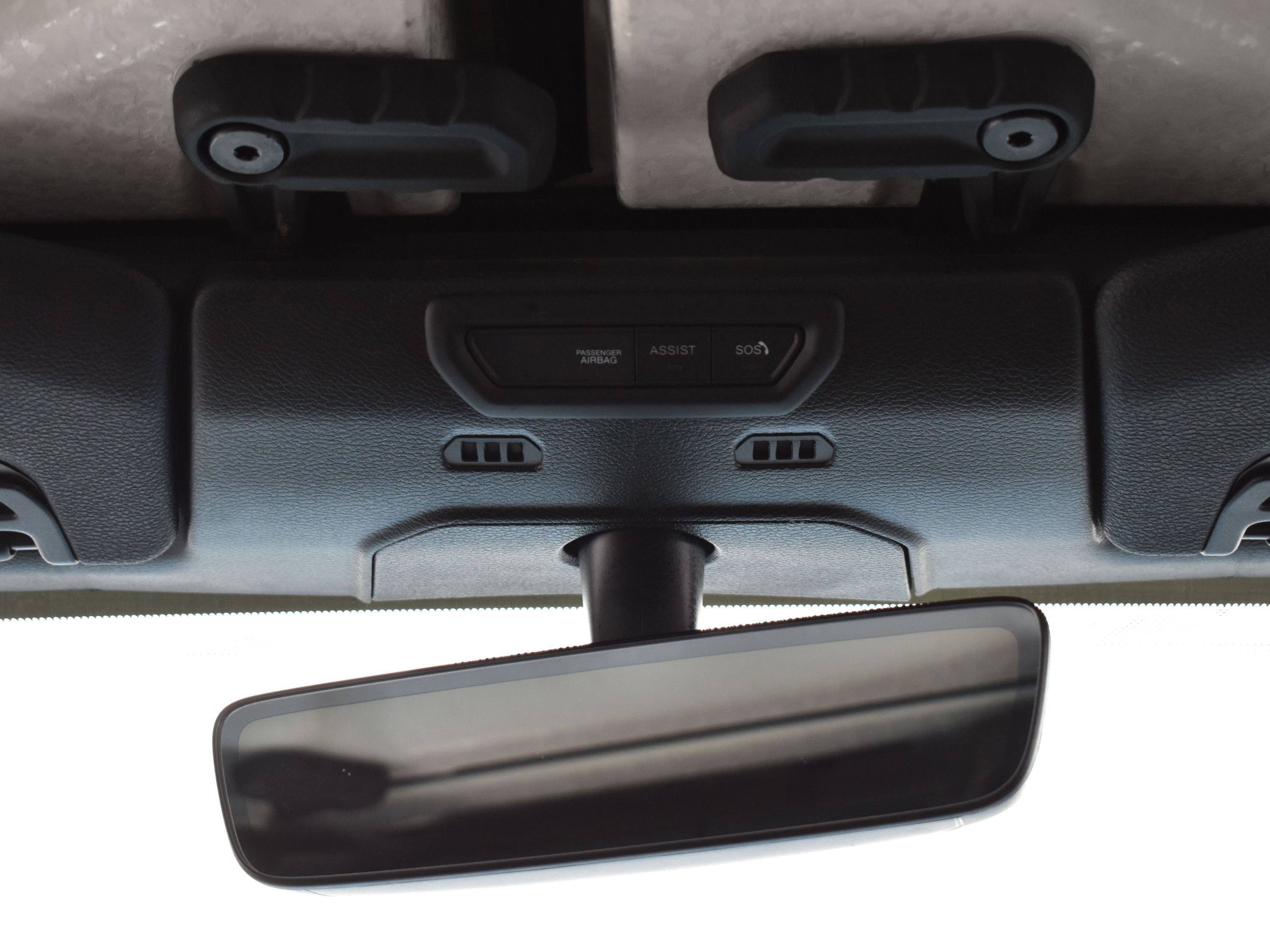 Used 2020 Jeep Wrangler Unlimited Sahara image 27