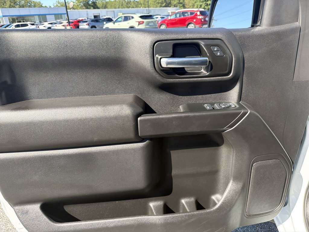 Used 2024 GMC Sierra 1500 Pro w/ Pro Value Package AWD/4WD image 19