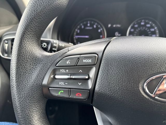 Used 2018 Hyundai Elantra GT image 24