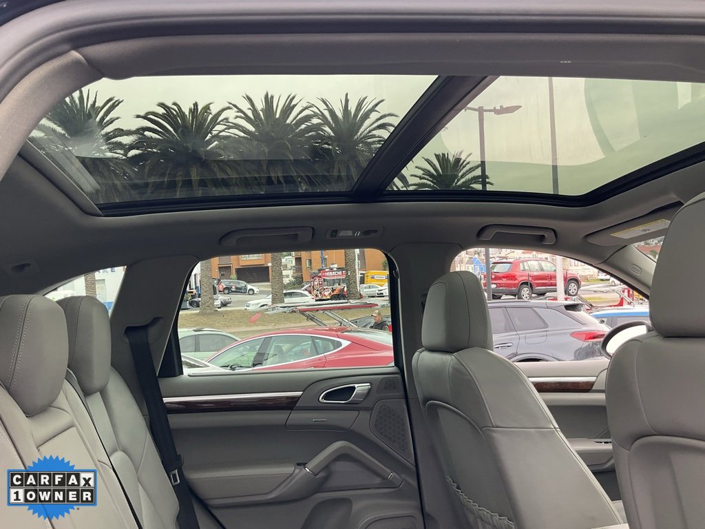 Used 2013 Porsche Cayenne image 49