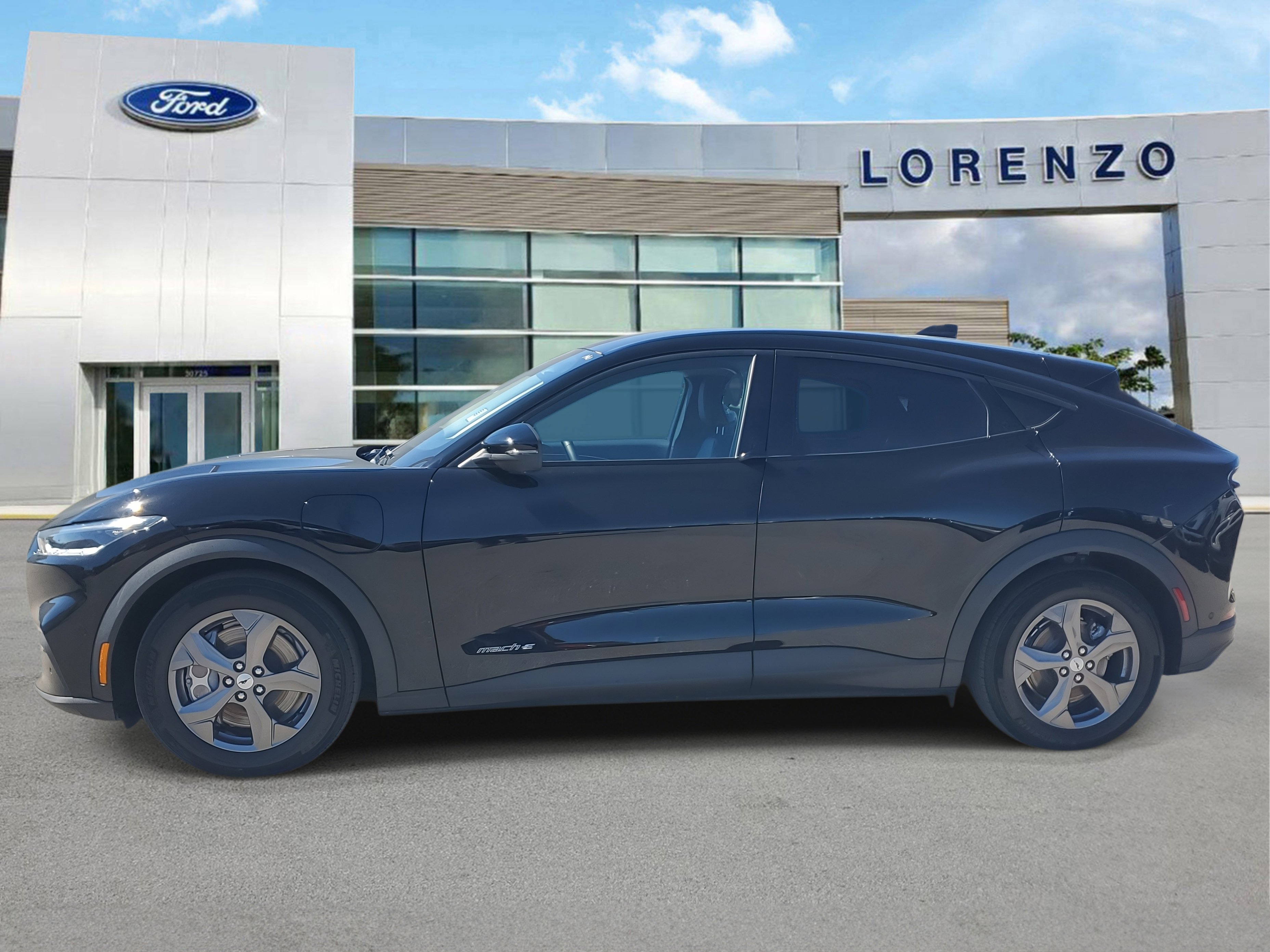 Used 2023 Ford Mustang Mach-E Select image 8