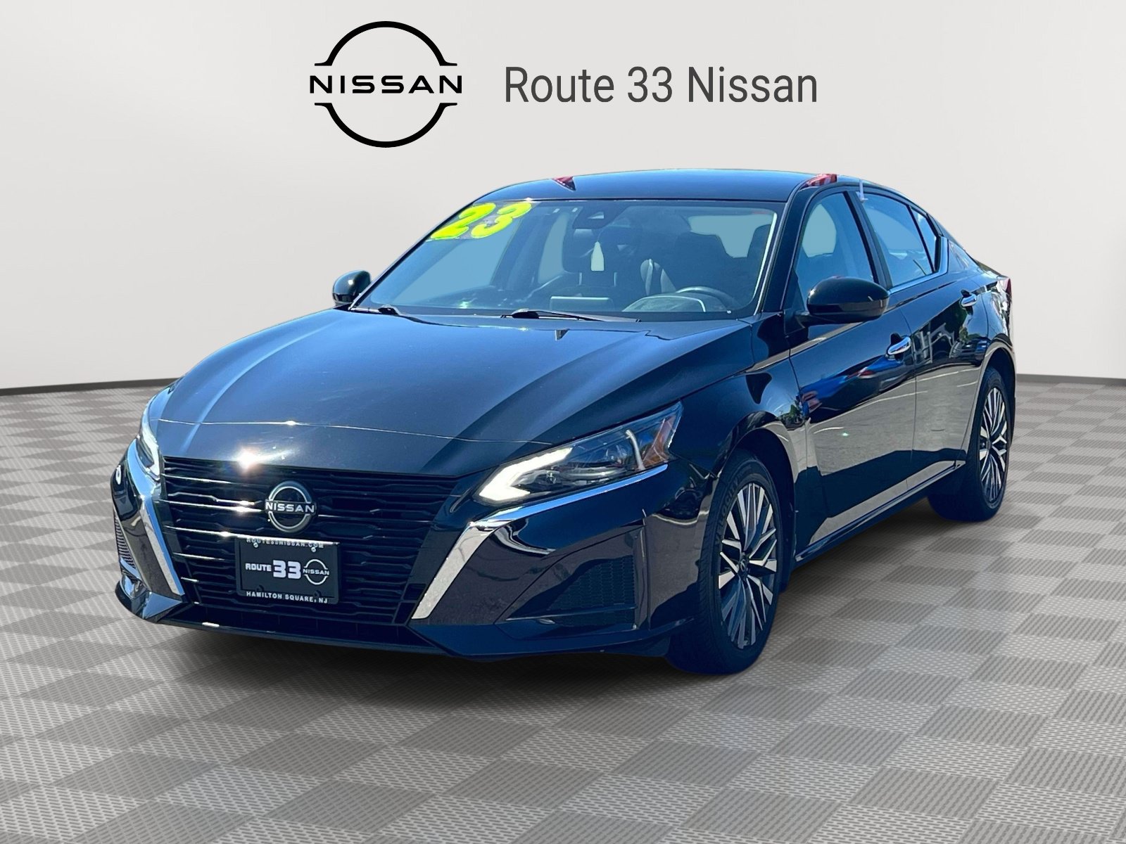 Used 2023 Nissan Altima 2.5 SV AWD/4WD image 2