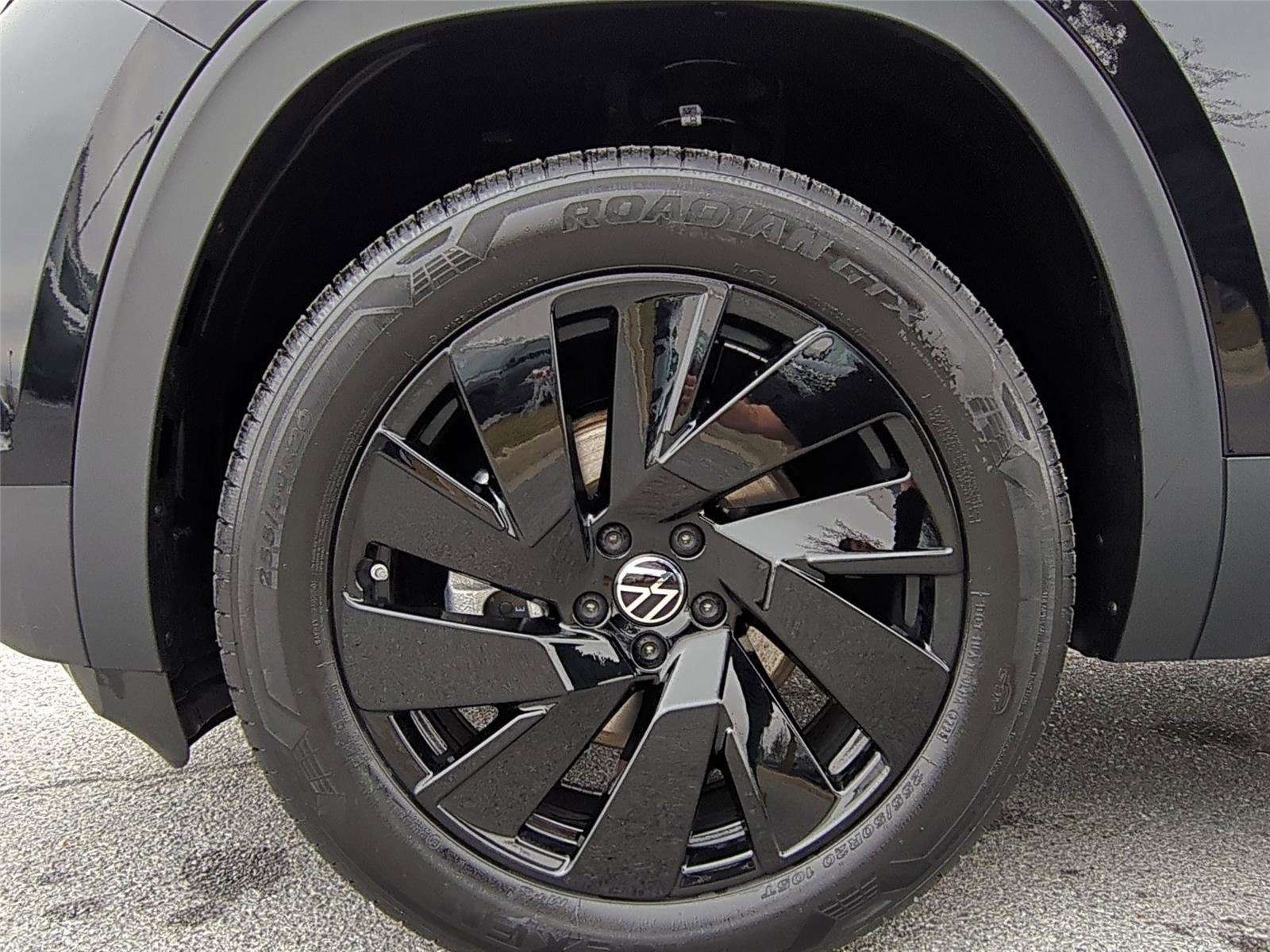 New 2026 Volkswagen Atlas SEL Premium R-Line AWD/4WD image 22