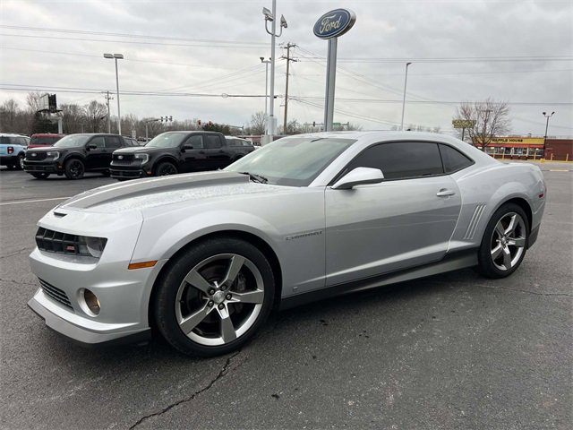 Used 2010 Chevrolet Camaro SS w/ LPO, Ground Effects Package image 3