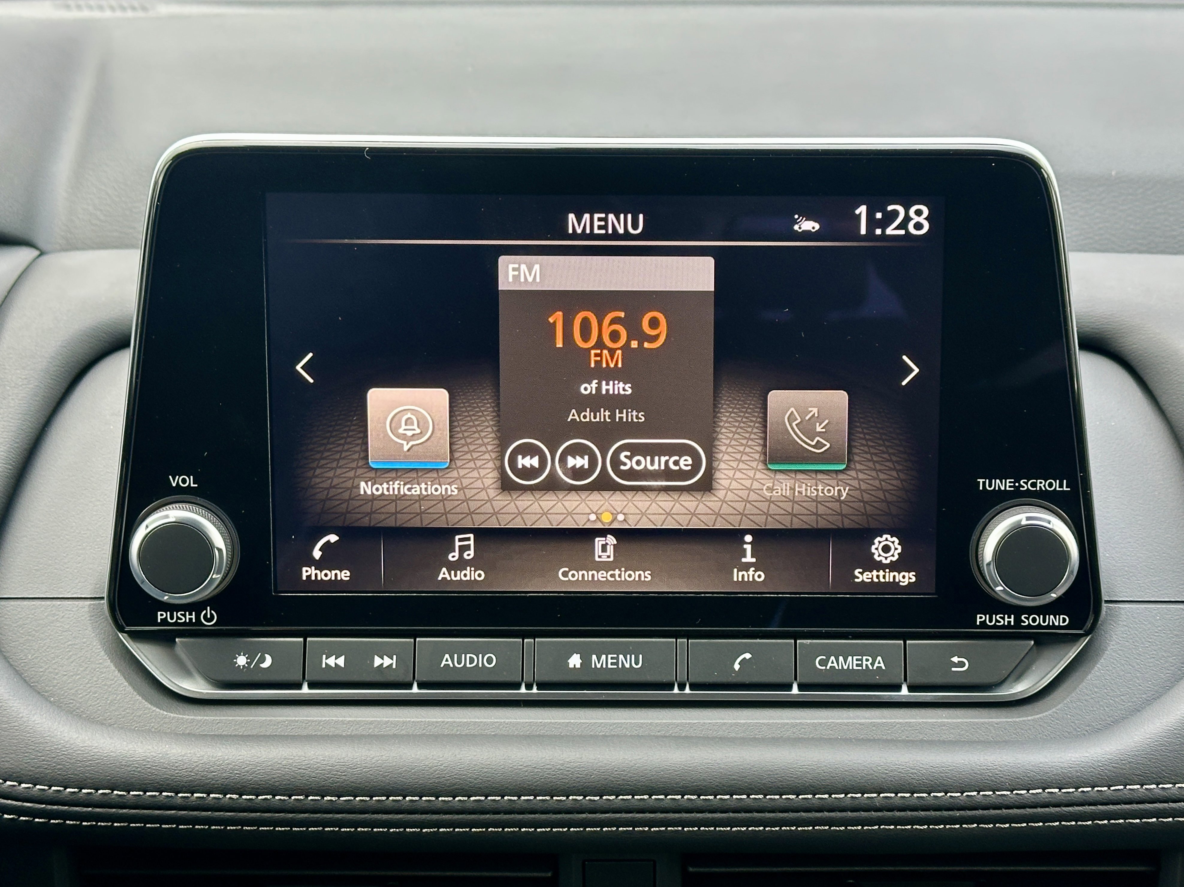 New 2026 Nissan Rogue SV image 5