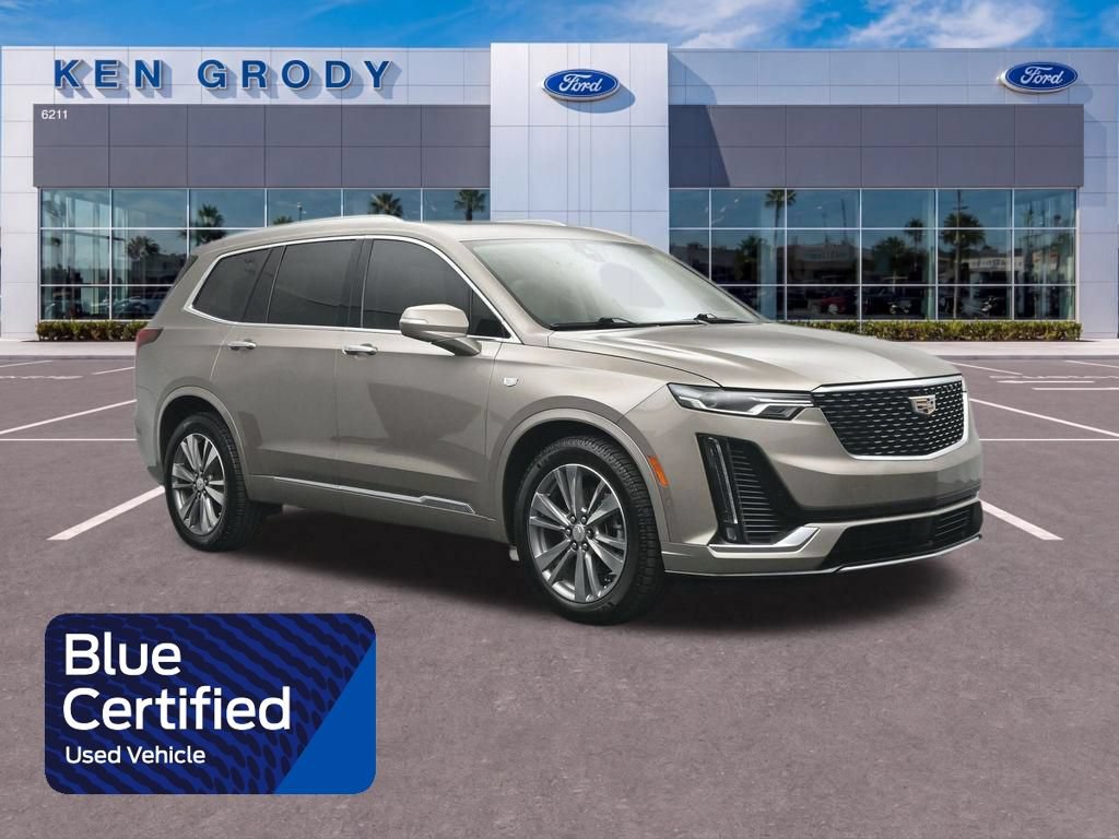 Used 2022 Cadillac XT6 Premium Luxury w/ Technology Package FWD image 1