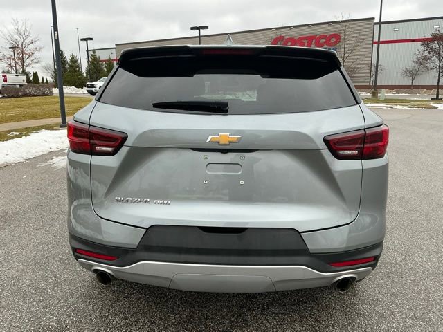 Used 2025 Chevrolet Blazer LT image 12