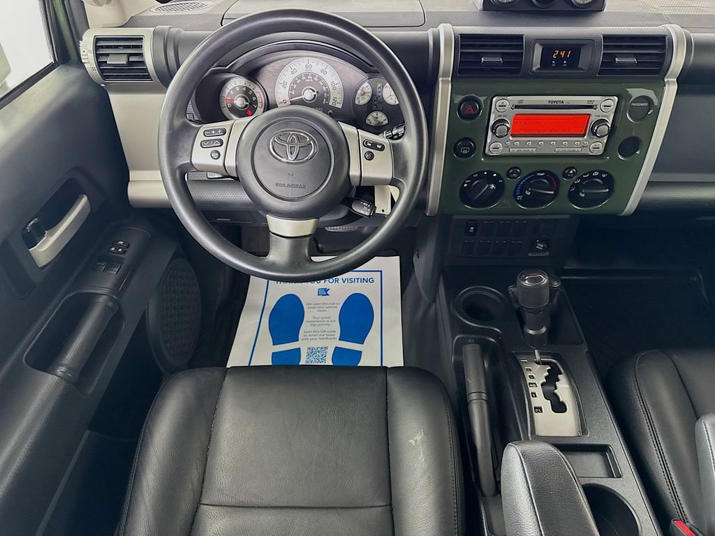 Used 2014 Toyota FJ Cruiser 4WD w/ Convenience Package image 27