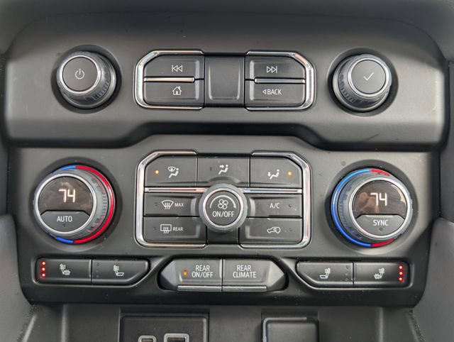 Used 2022 Chevrolet Tahoe RST w/ Luxury Package image 28