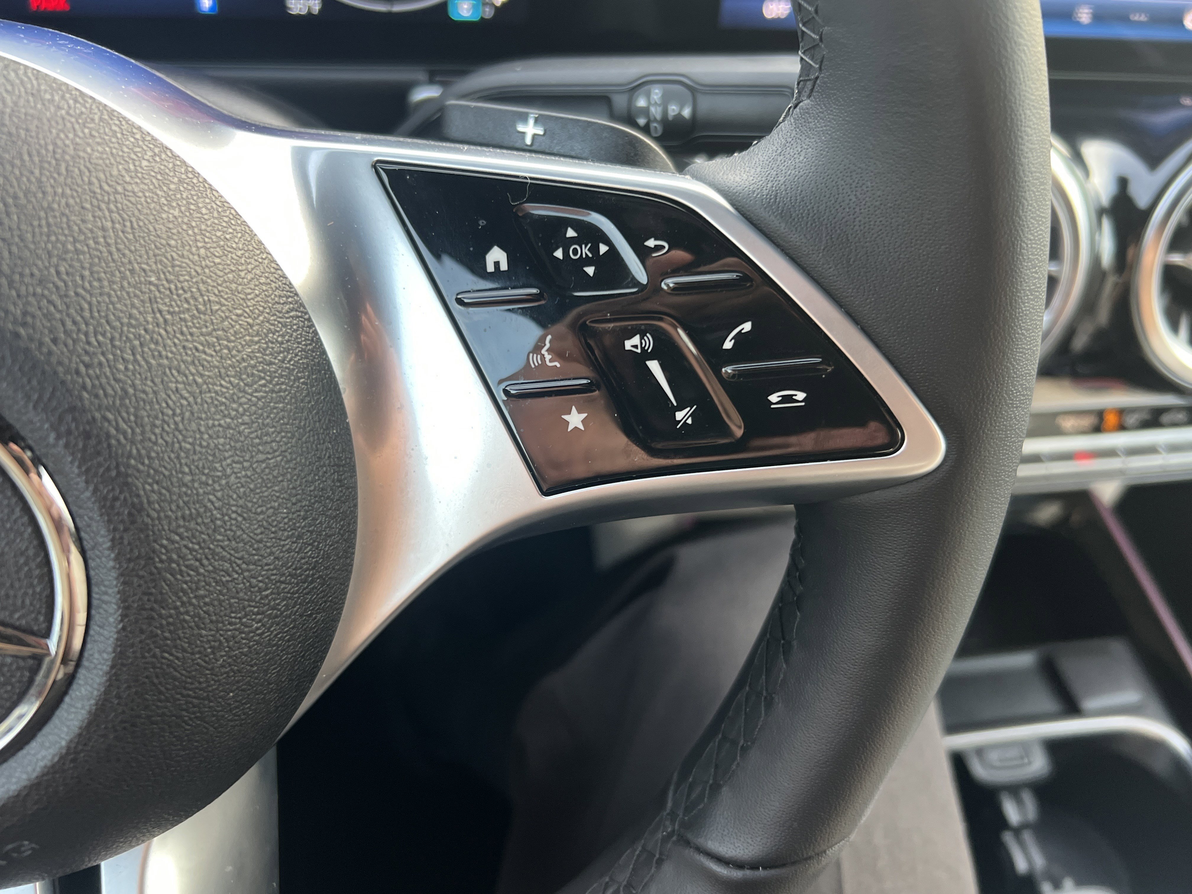 Certified 2025 Mercedes-Benz GLB 250 image 20