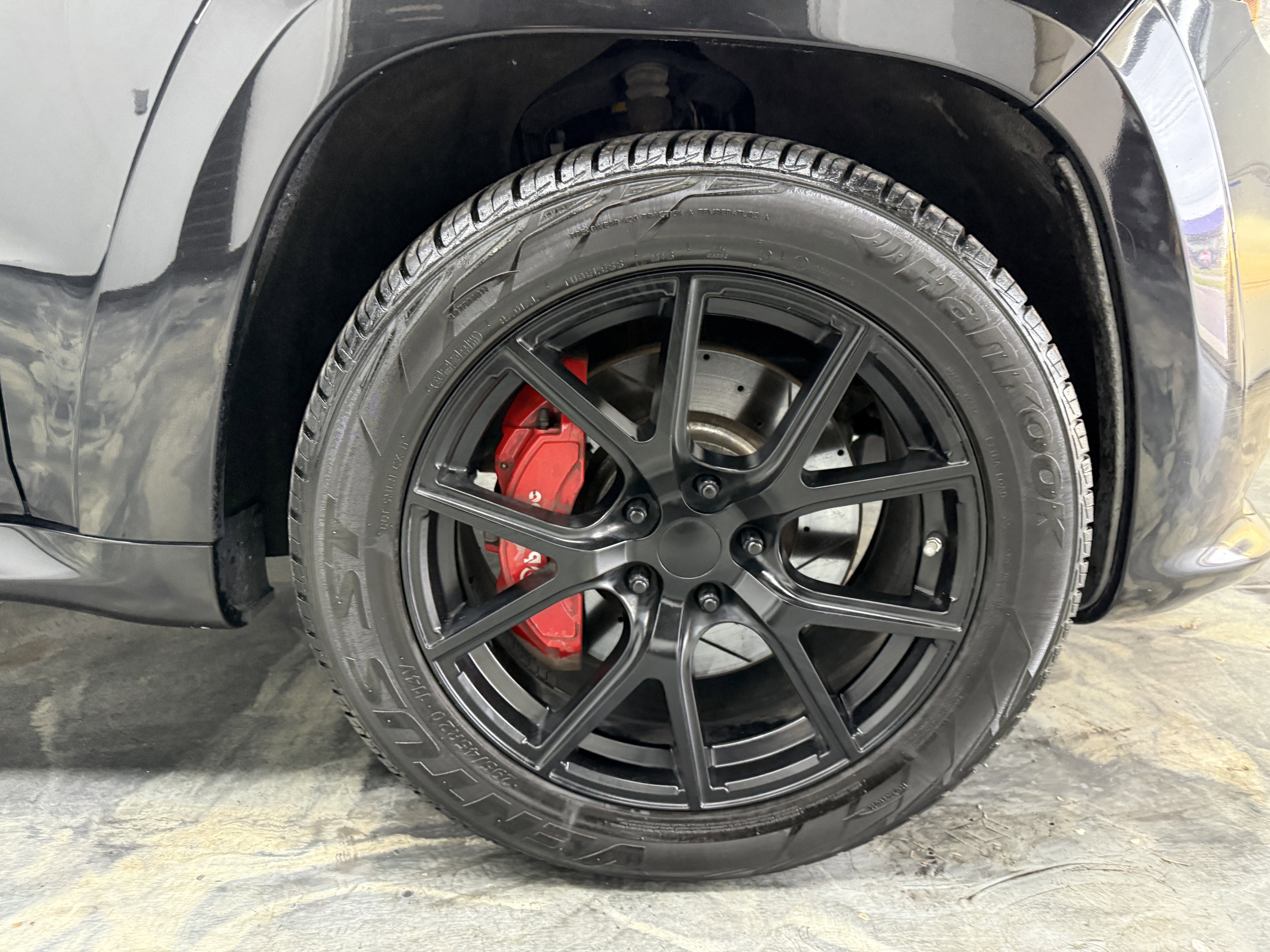 Used 2013 Jeep Grand Cherokee SRT8 AWD/4WD image 29