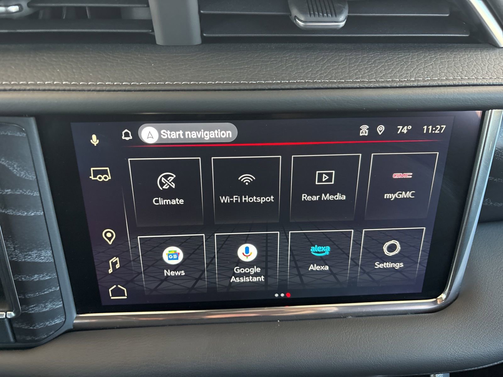 Certified 2023 GMC Yukon XL Denali w/ Advanced Technology Package image 30