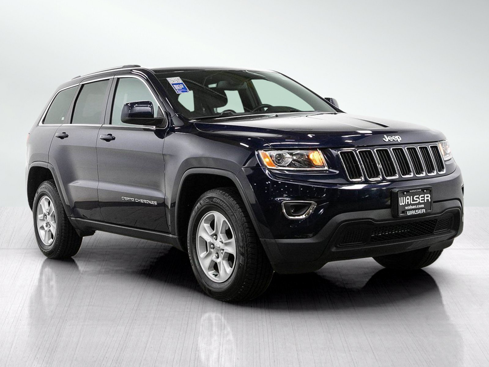 Used 2015 Jeep Grand Cherokee Laredo w/ Quick Order Package 23E AWD/4WD image 7