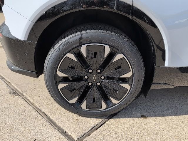 New 2026 Chevrolet Blazer EV RS image 3