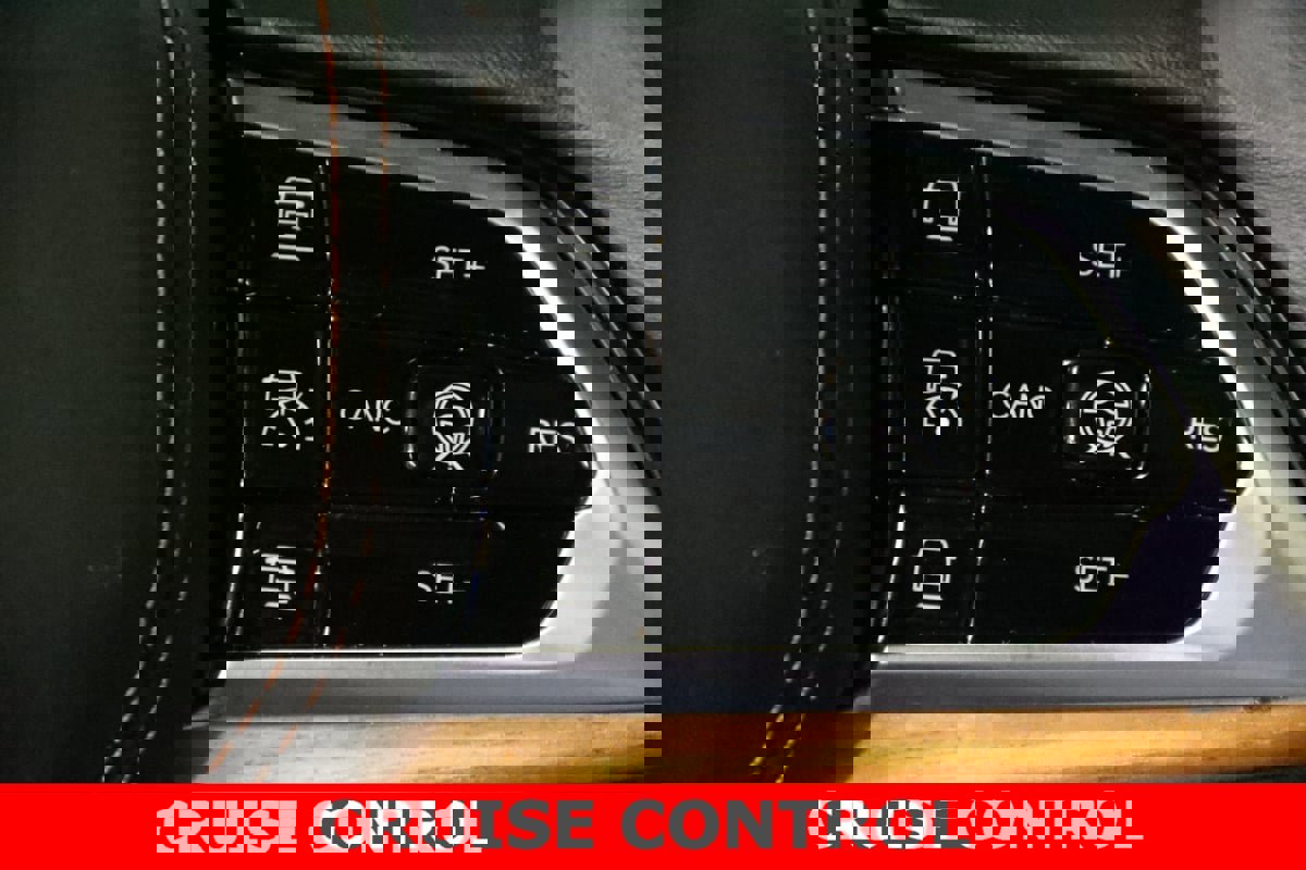 Used 2023 Jeep Grand Cherokee Summit image 18