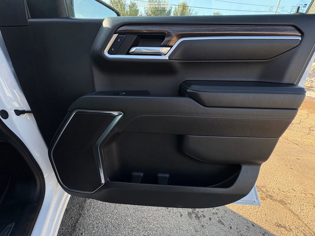 Used 2025 Chevrolet Silverado 1500 LT w/ Work Truck Package image 41