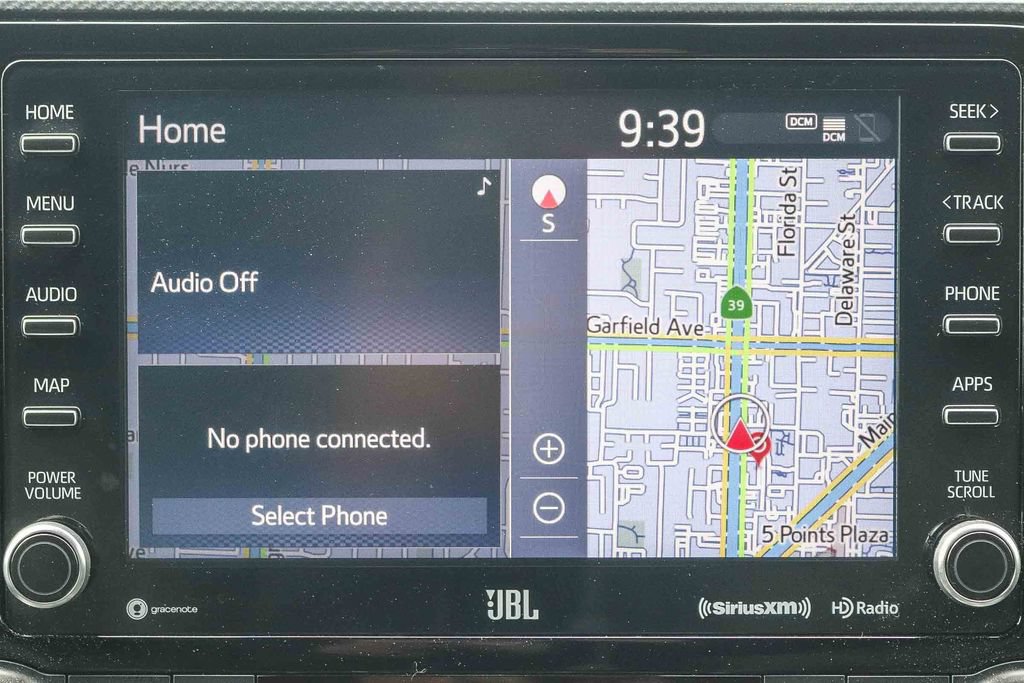 Used 2022 Toyota Highlander XSE FWD image 16