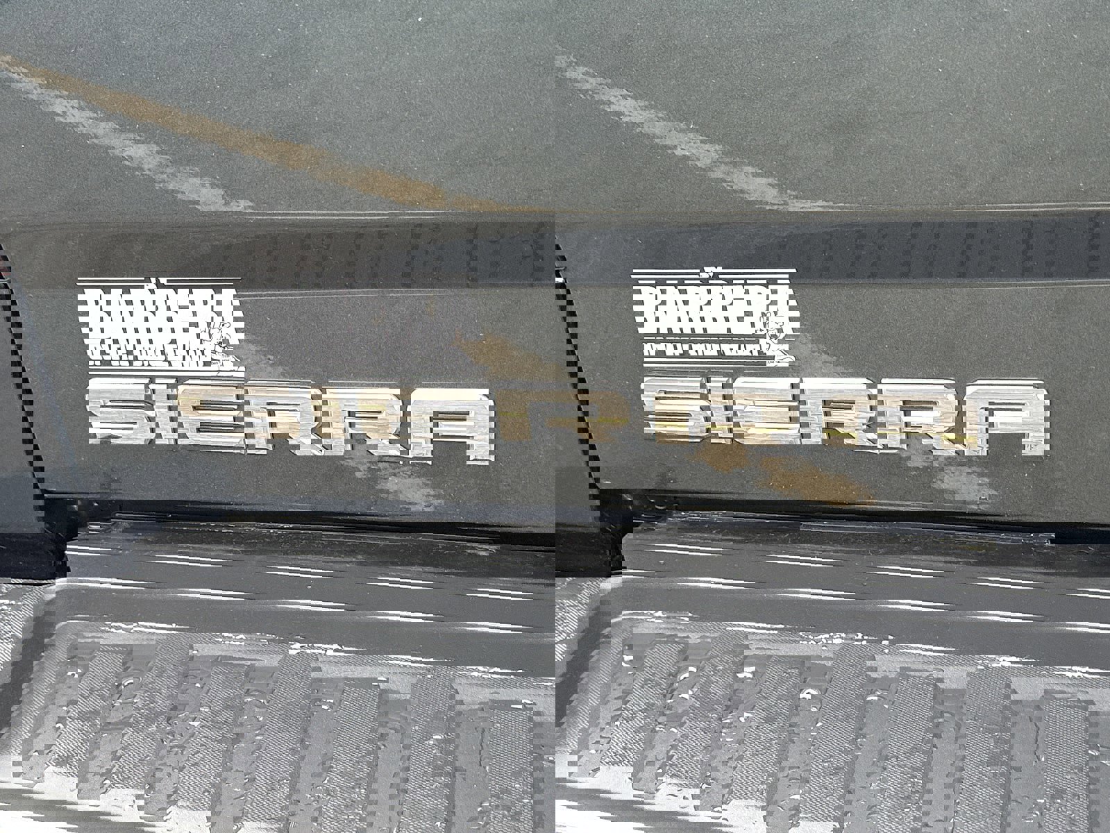 Used 2017 GMC Sierra 3500 SLE w/ HD SLE Preferred Plus Package image 29