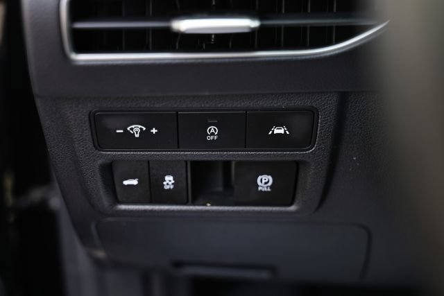 Used 2023 Hyundai Sonata SE FWD image 18