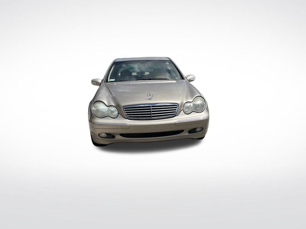 Used 2004 Mercedes-Benz C 240 Sedan image 3
