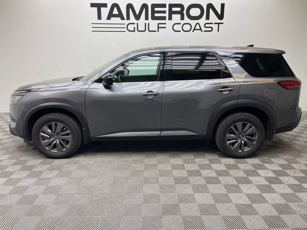 Used 2024 Nissan Pathfinder S image 6