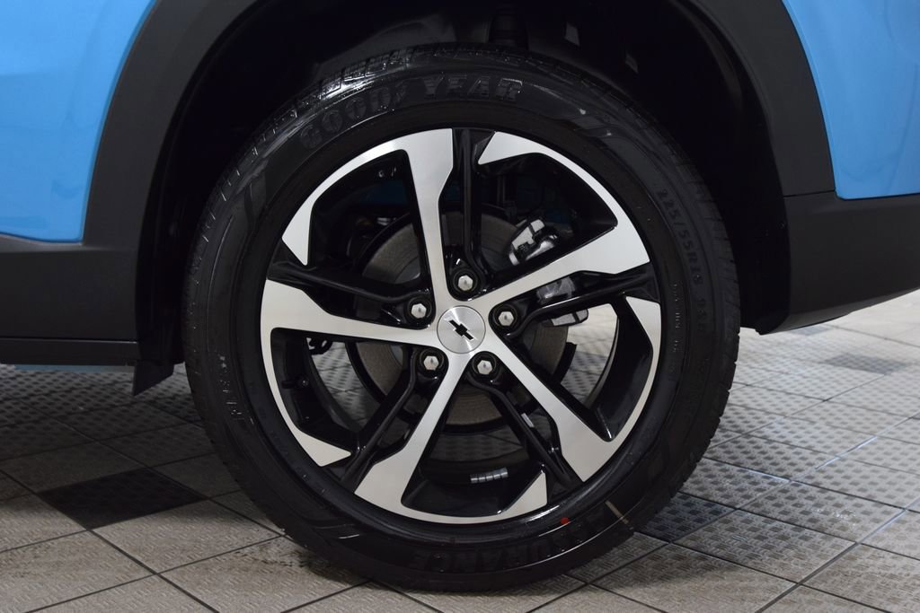 New 2026 Chevrolet Trax RS w/ Sunroof Package FWD image 26