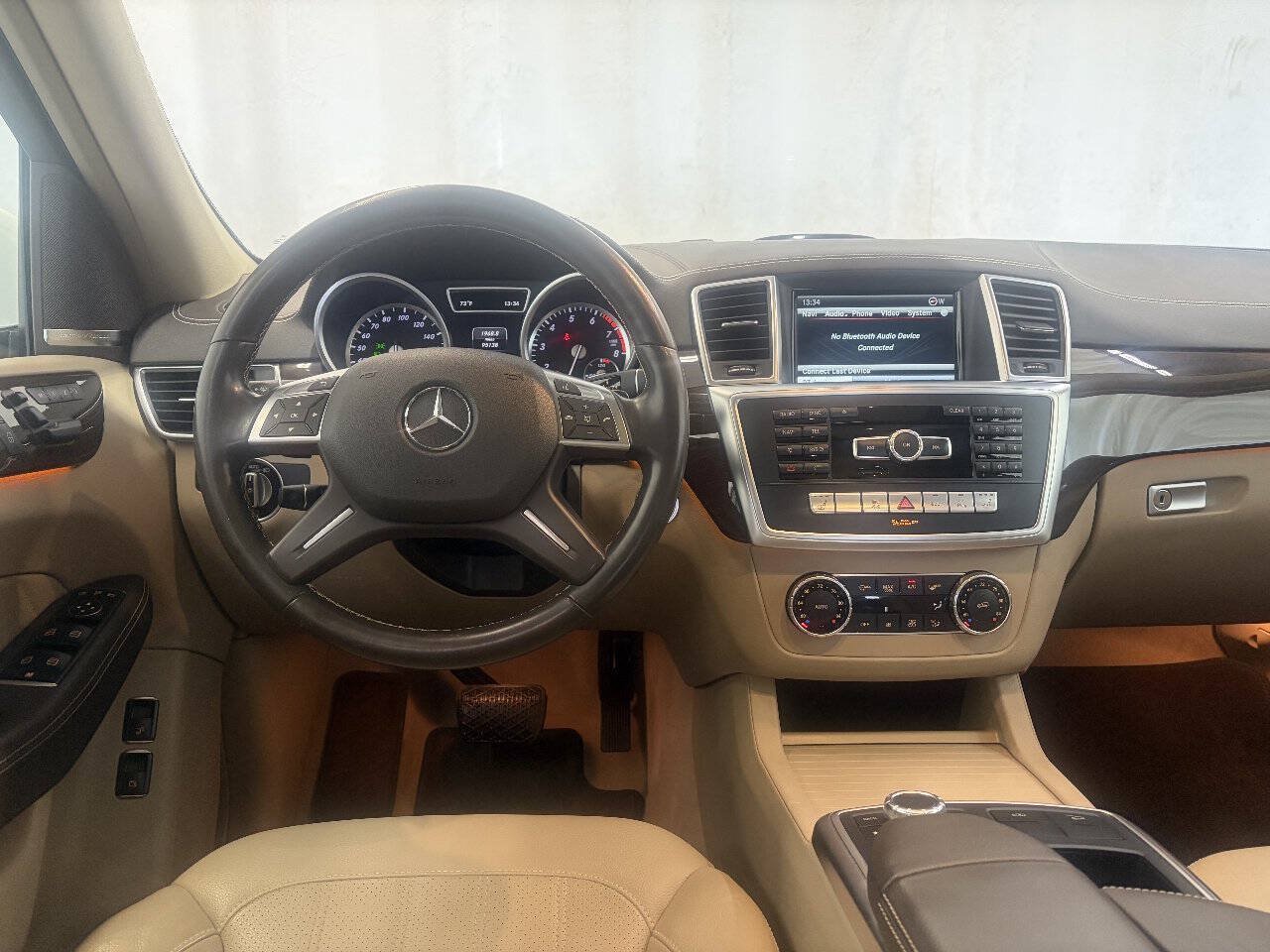 Used 2016 Mercedes-Benz GL 450 4MATIC image 11