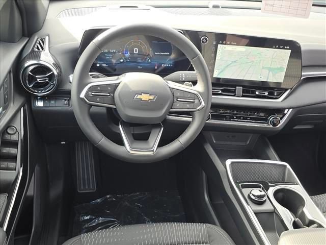 New 2026 Chevrolet Equinox LT FWD image 17